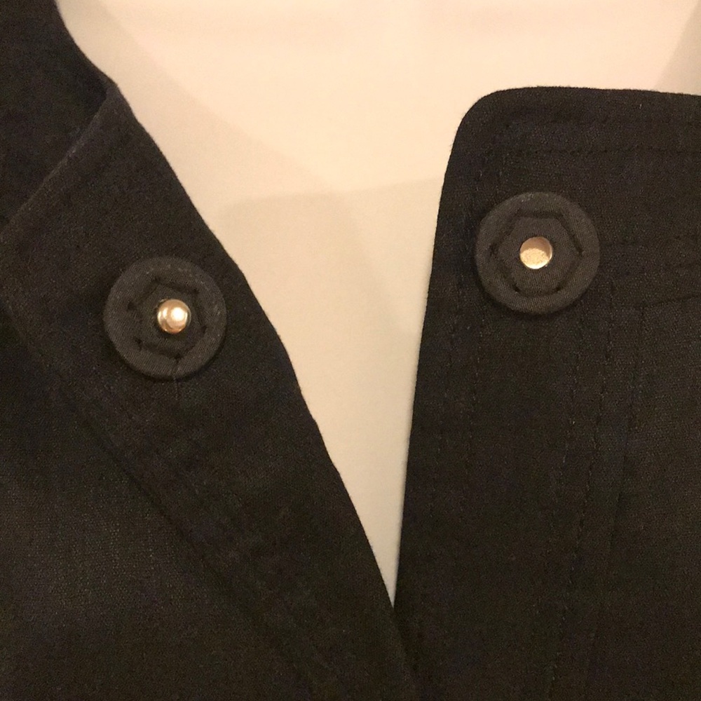Anne Klein - Picture 4 of 8